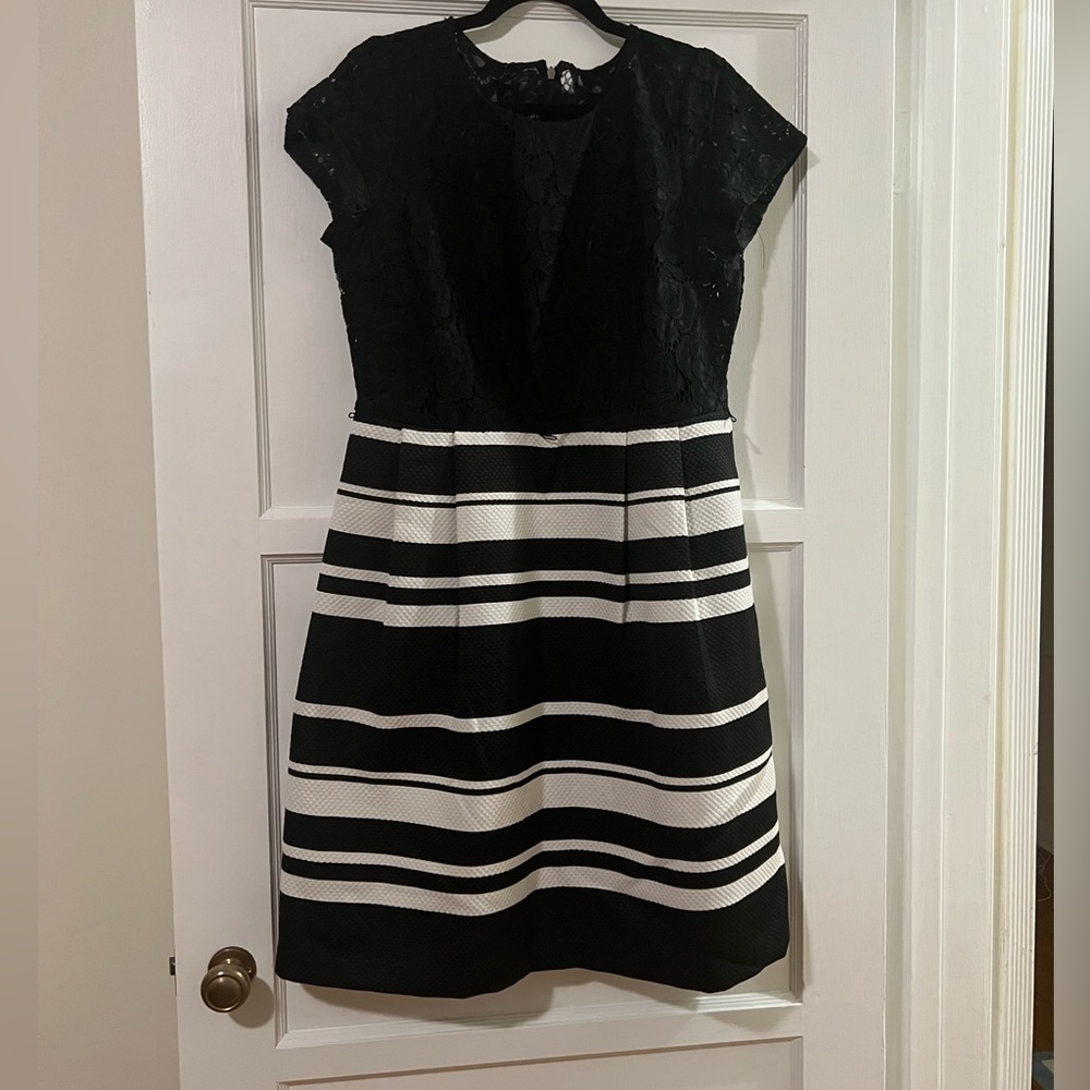 Elegant Ellen Tracy dress